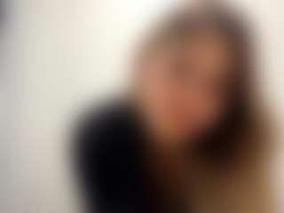 AleaseDedinas's Live Sex Cam Show