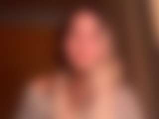 AleaseDedinas's Live Sex Cam Show