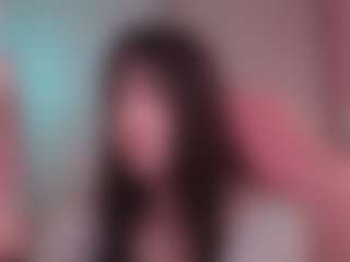 AlmaClark's Live Sex Cam Show
