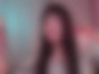 AlmaClark's Live Sex Cam Show