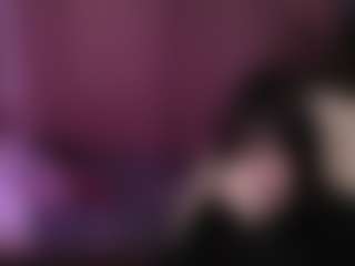 Live cam show with AlmaClark - New BBW on camwithhim.com
