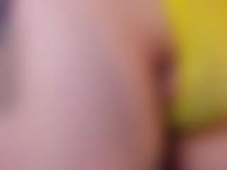 Live cam show with Andy-Gamboa22 - HD on chickslive.net