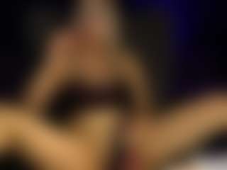 Live cam show with AstridJade - New Squirt on Dolls Live