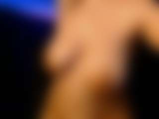 AstridJade's Live Sex Cam Show