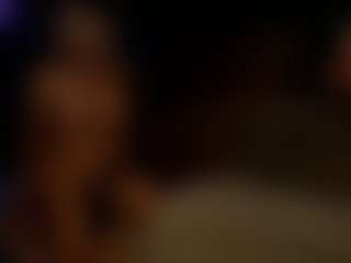 Live cam show with AstridJade - Fingers on crypto-cams
