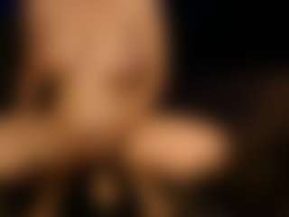 Live cam show with AstridJade - New Squirt on chickslive.net