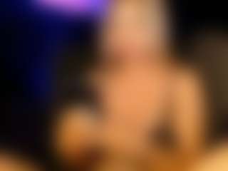 Live cam show with AstridJade - Natural on liverealitysex.com