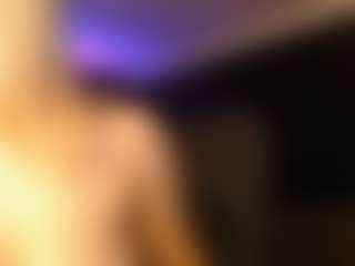 Live cam show with AstridJade - Double Penetration on Uber Horny