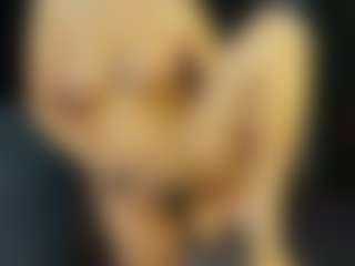 AstridJade's Live Sex Cam Show