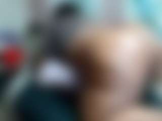 Live cam show with BigAssBBW25xx - Mouth on MyBangCams
