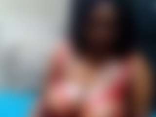 BustyEbonyMilf's Live Sex Cam Show