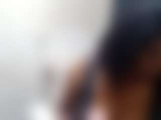 BustyEbonyMilf's Live Sex Cam Show