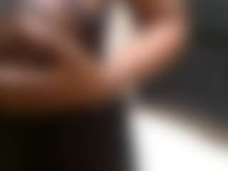 BustyEbonyMilf's Live Sex Cam Show