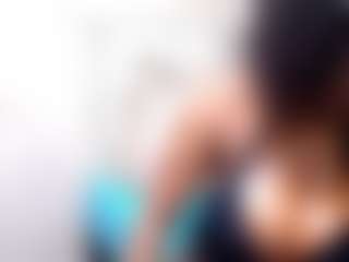 Live cam show with BustyEbonyMilf - Big Tits on CamSextacy