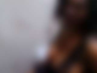 BustyEbonyMilf's Live Sex Cam Show