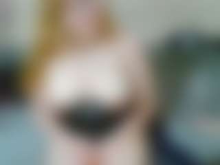 CandyFox7w7's Live Sex Cam Show