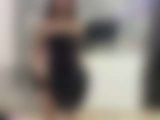 Live cam show with DestinyLatourette - Moaning on Camsoda