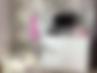 Live cam show with DestinyLatourette - Skinny on Dolls Live