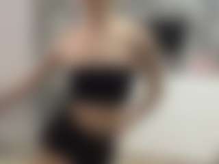 Live cam show with DestinyLatourette - Erotic Dance on sexylive.show