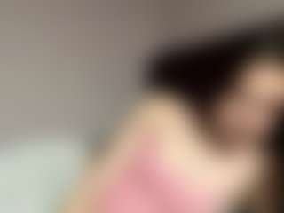 Live cam show with DestinyLatourette - Moaning on CamwithHer