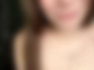 Live cam show with DestinyLatourette - Moaning on Camsoda