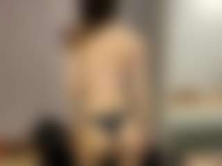 Live cam show with DestinyLatourette - Smoking on liverealitysex.com