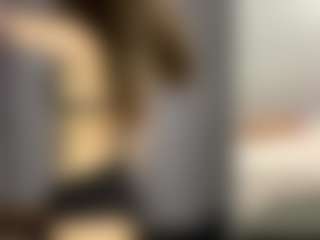 Live cam show with DestinyLatourette - Camel Toe on Camsoda