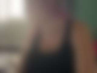 est1's Live Sex Cam Show