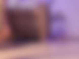kiara-wren's Live Sex Cam Show