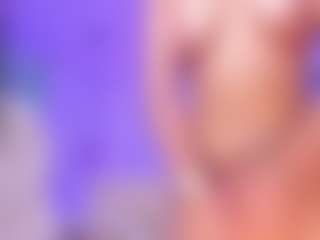 kiara-wren's Live Sex Cam Show
