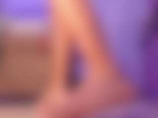 kiara-wren's Live Sex Cam Show
