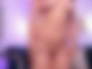 kiara-wren's Live Sex Cam Show