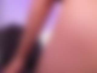 kiara-wren's Live Sex Cam Show
