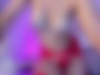 Live cam show with kiara-wren - Athletic Shaved Pussy on StripNow