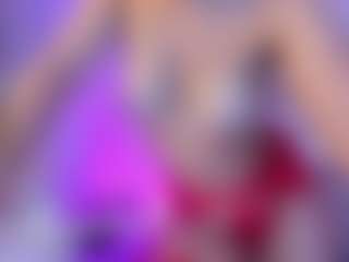 kiara-wren's Live Sex Cam Show