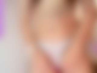 kiara-wren's Live Sex Cam Show