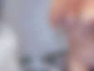 kiara-wren's Live Sex Cam Show