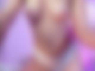Live cam show with kiara-wren - Solo on Camsoda
