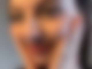Live cam show with Olivia - Petite on hrnylive.com