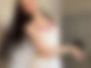 Live cam show with Olivia - Petite on Camsoda