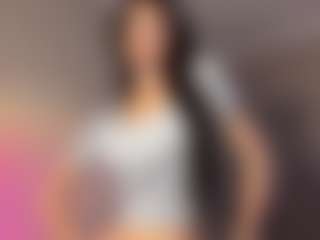 Live cam show with Olivia - Raven Hair on AdultVida.com
