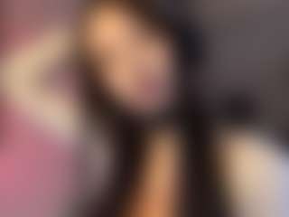Live cam show with Olivia - Normal on Cam Slut