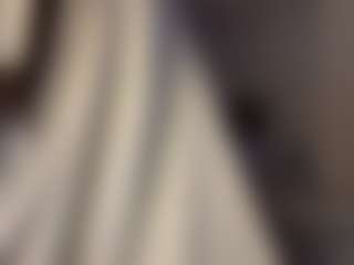 Spettacolo in cam dal vivo con Olivia - Raven Hair su Camsoda