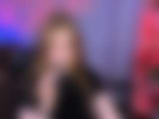 Live cam show with lily-sin1 - Lovense on AdultVida.com
