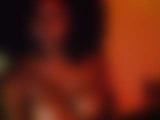 lolalaveau's Live Sex Cam Show