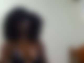 Live cam show with lolalaveau - Ebony Toys on StripNow