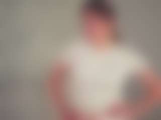 LovellaEstok's Live Sex Cam Show