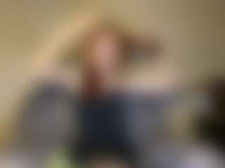 Live cam show with LucillaCerchia - Twerk on SinfulBabes