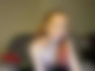 Live cam show with LucillaCerchia - Cute on Uber Horny