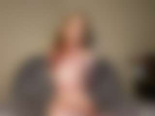 Live cam show with LucillaCerchia - Nipple Piercings on CSO-WL